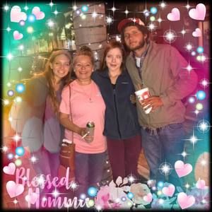 Meet your Posher, Nikki